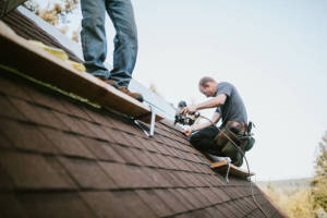 Local Roofers in Moosic, PA
